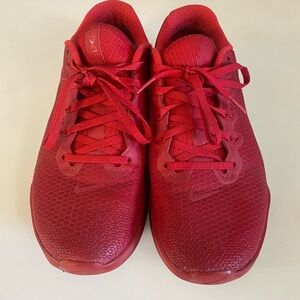 Nike Metcon 5 Training Shoe in University Red Men’s Size 8 (Women’s Size 9.5)
